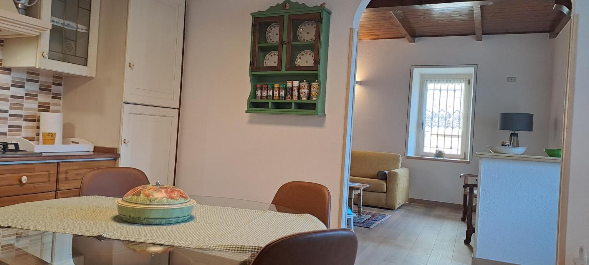 Appartamenti Monastero Dubino Esterno foto